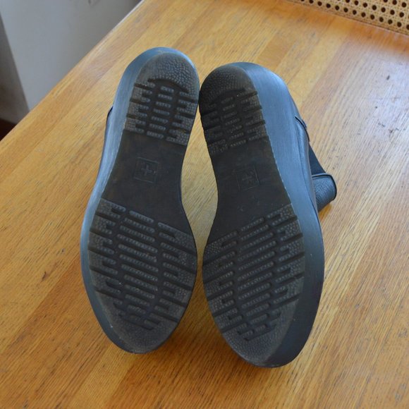 Rare Discontinued Black Platform Dr. Martens Size Womens 9 - Picture 9 of 12
